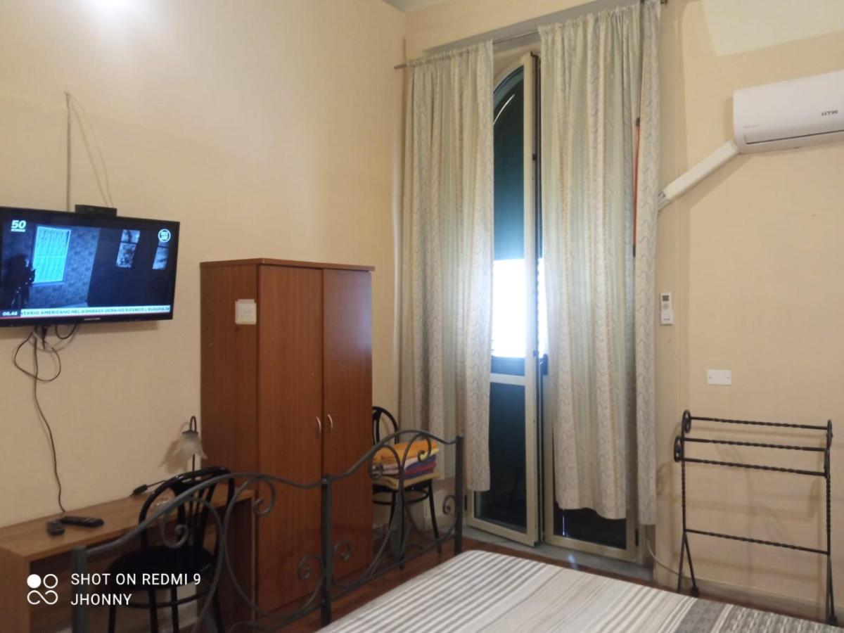 Al Duomo Acomodação com café da manhã Reggio di Calabria Exterior foto